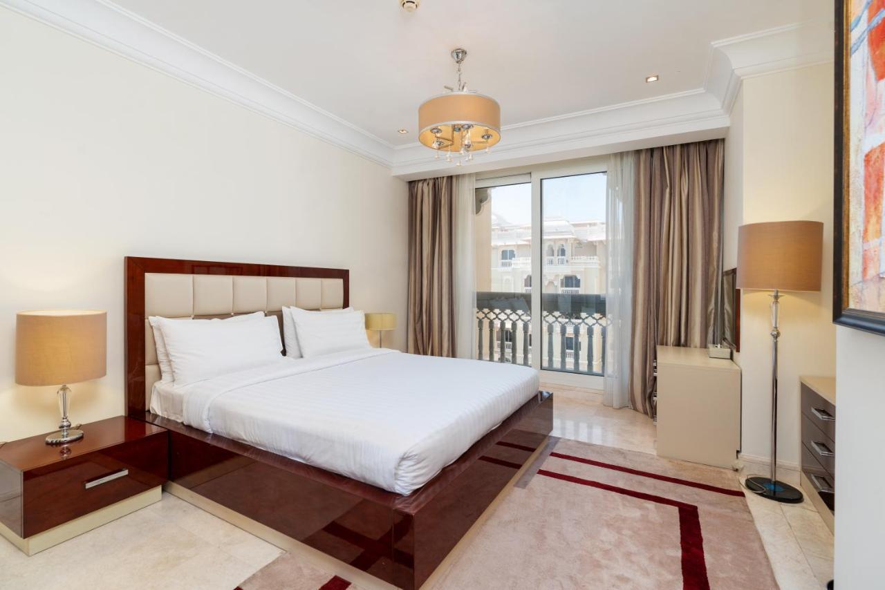 Royal Club By RVHR, Grandeur Residence Crescent Palm Jumeirah Dubai Exterior foto