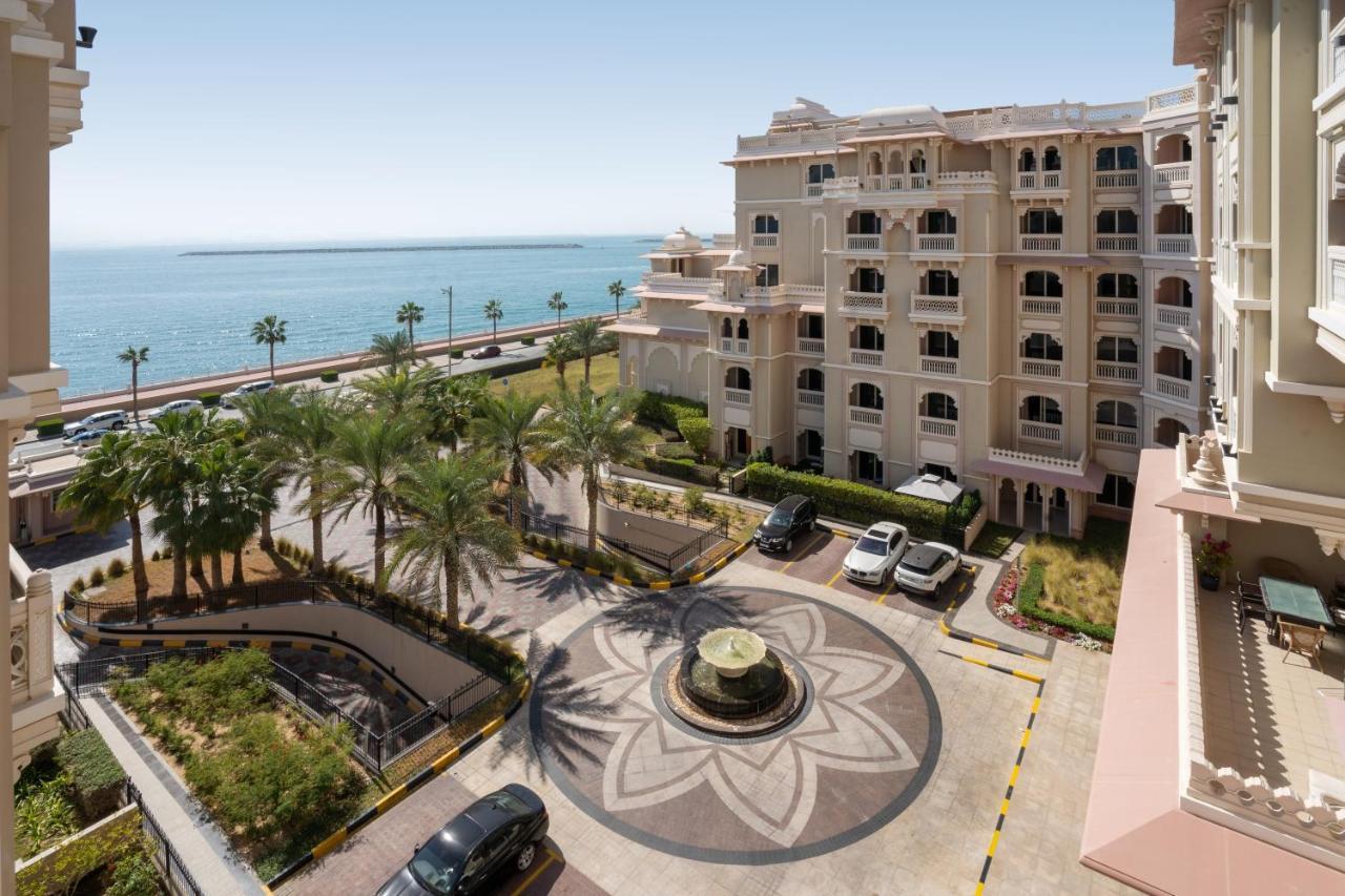 Royal Club By RVHR, Grandeur Residence Crescent Palm Jumeirah Dubai Exterior foto